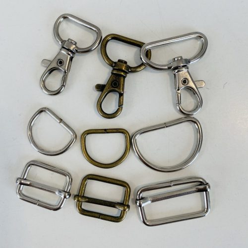 Fém karabinerek több színben és méretben