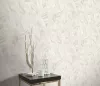 Elle Decoration 4 Törtfehér-gyöngyház levél mintás (lángálló, mosható) vlies-vinyl tapéta