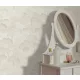 Elle Decoration 4 Fehér-gyöngyház fa és levél mintás (lángálló, mosható) vlies-vinyl tapéta