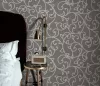 Opus: Barna–bronz klasszikus ornamentika (mosható) vlies alapon hab felületű tapéta