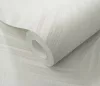 Fehér alapon szürke tollas csillámos elegáns strukturált vlies-vinyl tapéta