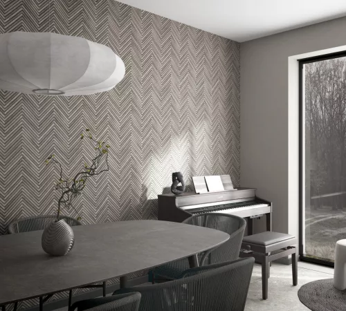 Travertino: antracitbarna fa lamella mintás (mosható) vlies tapéta