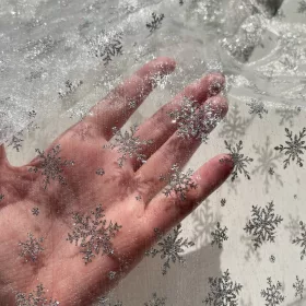 Glitteres farsangi/karácsonyi organza hópelyhekkel: EZÜST