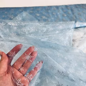   Glitteres farsangi/karácsonyi organza hópelyhekkel: HALVÁNY KÉK