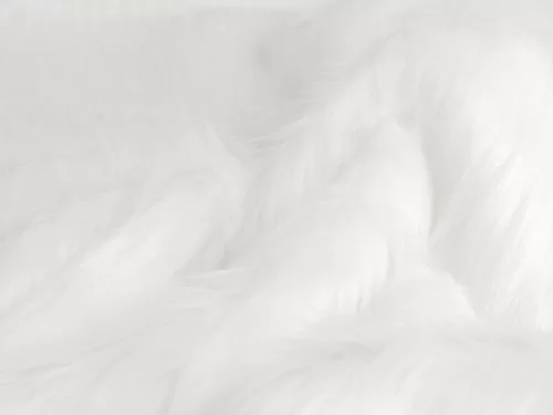 Fehér hosszúszőrű műszőrme (5,5-6 cm hosszú)