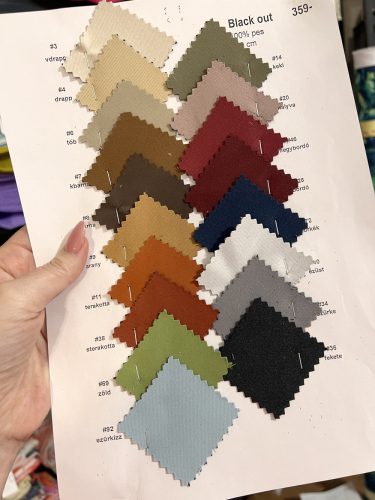 Fényzáró sötétítő és hőszigetelő függöny (blackout) - több színben