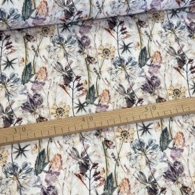   Designer vízálló szövet: Fehér alapon akvarell rajzolt virágok