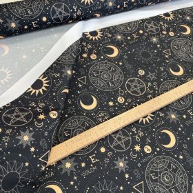   Designer vízálló szövet: Fekete alapon asztrológia mintás