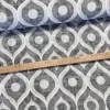 Szürke-fehér geometrikus mintás dekortextil (TH)