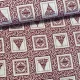 Piros négyzetekben karácsonyi motívumok dekortextil (TH)