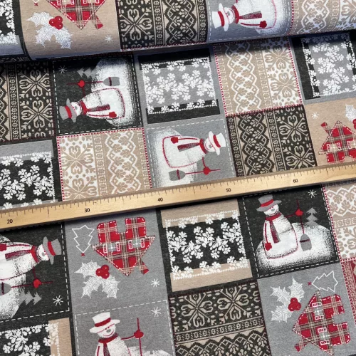 Szürkés színvilágú hóemberes karácsonyi dekortextil (TH)