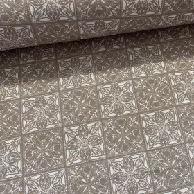   0,67 m EGYBEN KÉRHETŐ Natúros alapon fehér csempemintás dekortextil (TA)