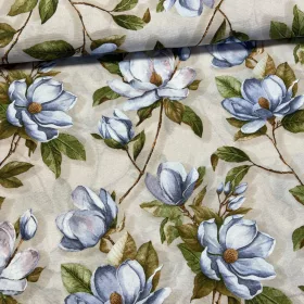 Natúros alapon kék magnóliás dekortextil (A)