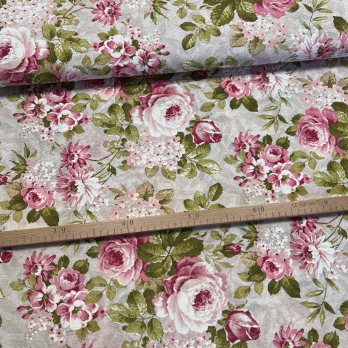 Natúr alapon rózsaszín-fehér hortenziás rózsás dekortextil (A)