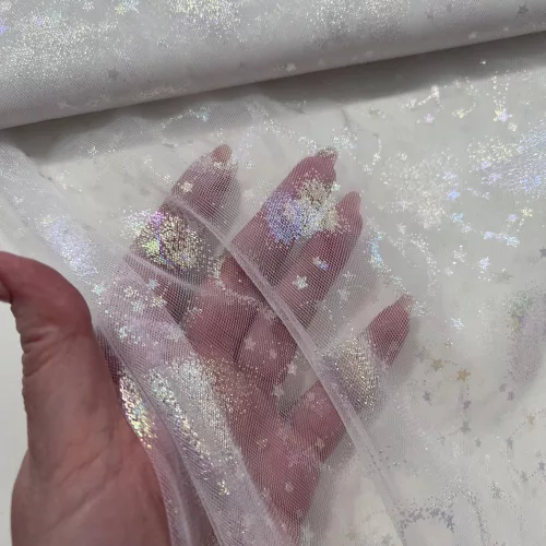 Szívecskés hologramos finom fátyol tüll anyag: FEHÉR alapszín