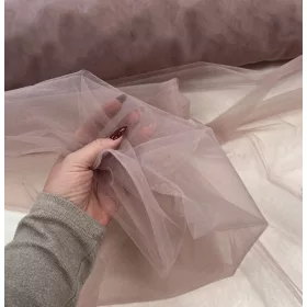   AKI KAPJA, MARJA: Dusty rose fátyol tüll (300 cm széles) (vk)