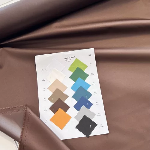 Csokibarna (vízhatlan, UV-álló) közepes vastagságú gyöngyvászon (#8 250D)