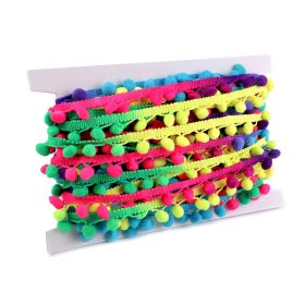 Szivárvány POM-POM szalag (3 cm-es, kisebb)