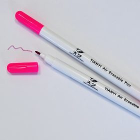 Levegőre illanó PINK jelölőfilc