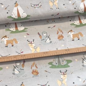   H. szürke alapon indián táborban őzike-maci-róka 160 cm sz. pamutvászon (KA)