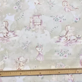   0,64 m EGYBEN KÉRHETŐ KIÁRUSÍTÁS: Lila ruhás királylány a sárkányával 160 cm sz. pamutvászon (KA)