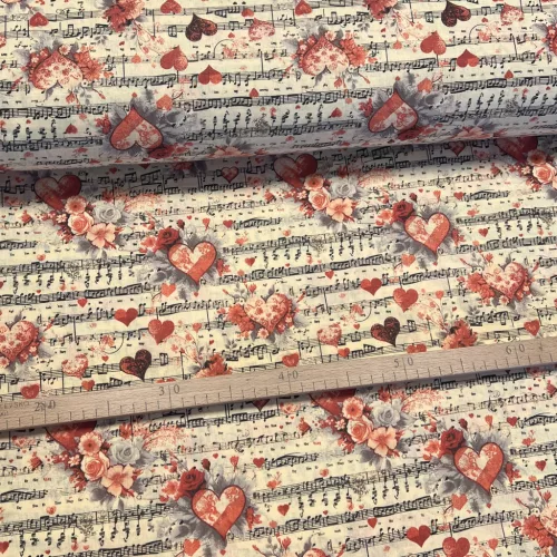 Vaj alapon vintage szíves-kottás pamutvászon