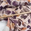 Olajfestékkel festett lila - narancs szirmok 160 cm sz. pamutvászon (Mr)
