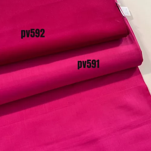 Sötét pink egyszínű pamutvászon (1561 DK Pink)