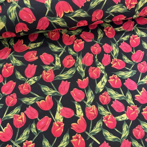 Fekete alapon piros tulipános pamutvászon
