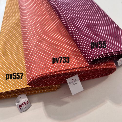 0,16 m EGYBEN KÉRHETŐ Terra alapon 2 mm-es kispöttyös pamutvászon (7676 Terra)