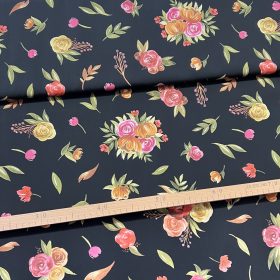 Digitális pamutszatén: Fekete a. rózsacsokros