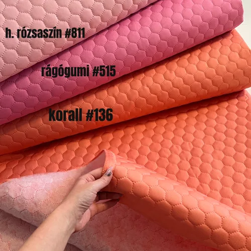 Steppelt vízlepergető (flízzel bélelt) anyag: Rágógumi (#515)